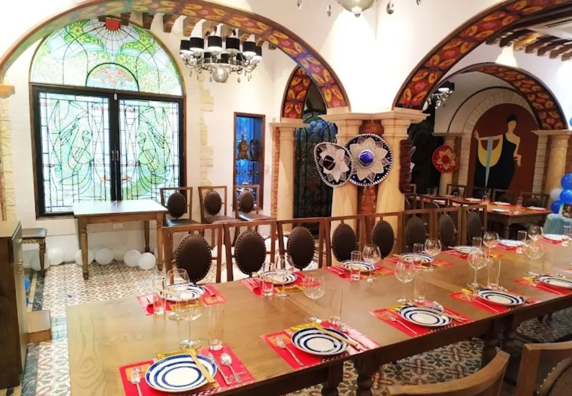 Bán nhà Núi Trúc - diện tích 209m2 5 tầng - Ô tô vòng quanh - giá 104 tỷ