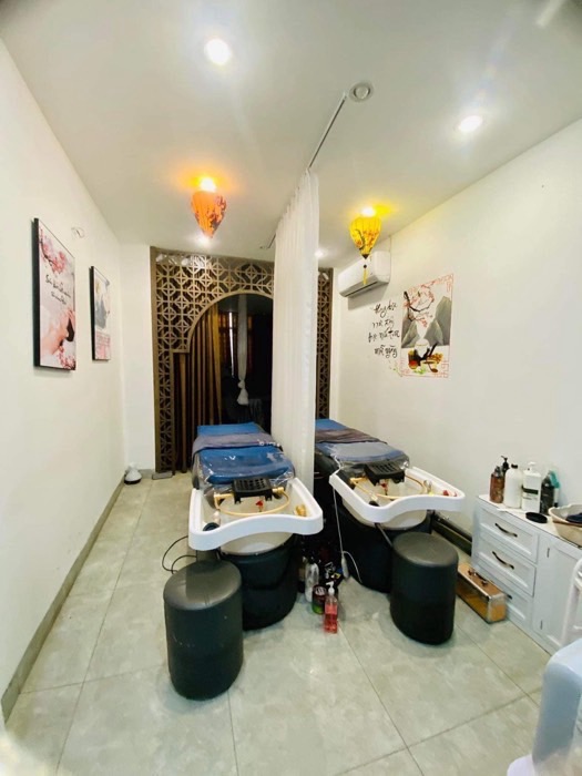 Bán nhà Bạch Mai - diện tích 63m2 5 tầng - Mặt phố, thang máy, kinh doanh - giá 32,6 tỷ