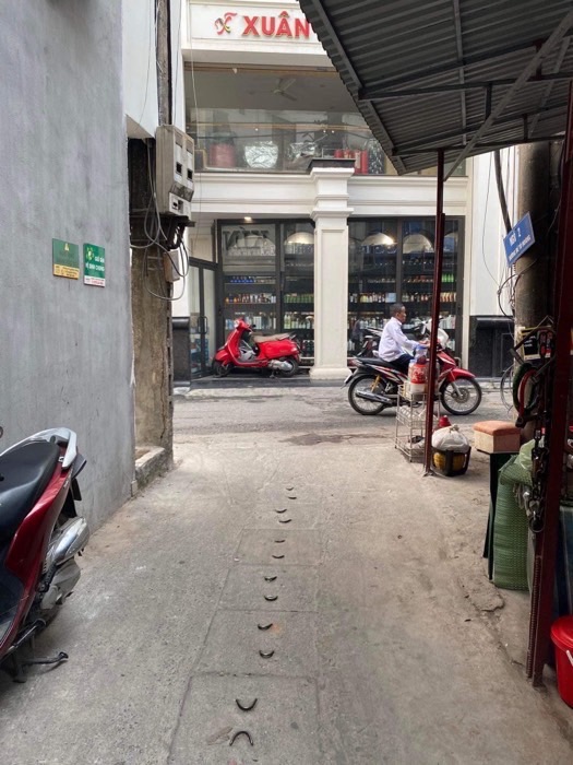 Bán nhà Bạch Mai - diện tích 63m2 5 tầng - Mặt phố, thang máy, kinh doanh - giá 32,6 tỷ