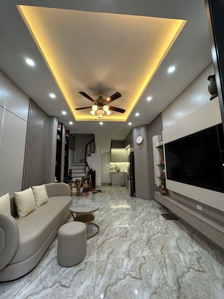 Bán nhà Chùa Quỳnh - diện tích 34m2 5 tầng - Lô góc thoáng sáng - giá 11,3 tỷ