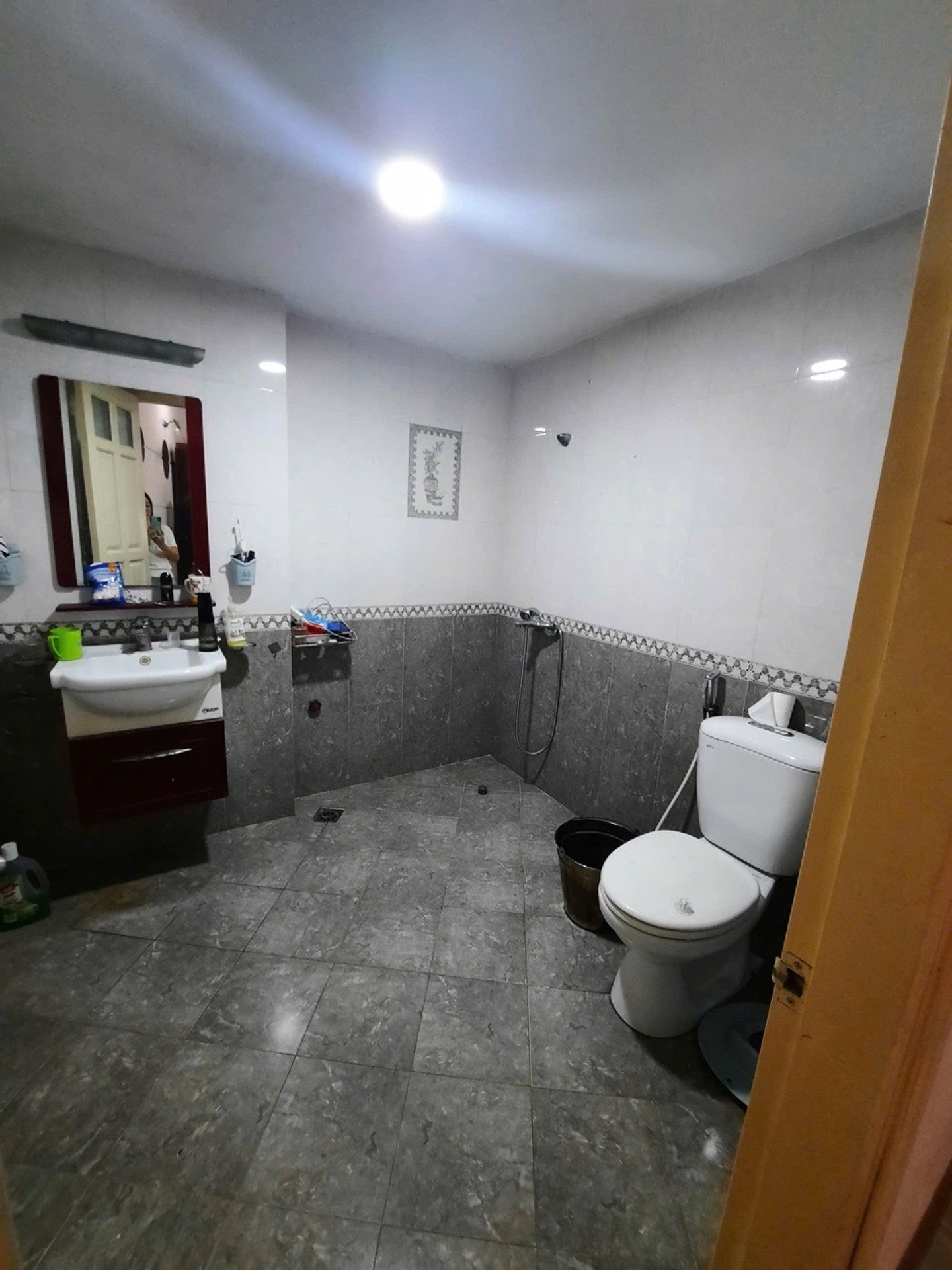 Bán nhà Chính Kinh - diện tích 38m2 5 tầng - Ngõ trước nhà rộng, thoáng - giá 10,8 tỷ