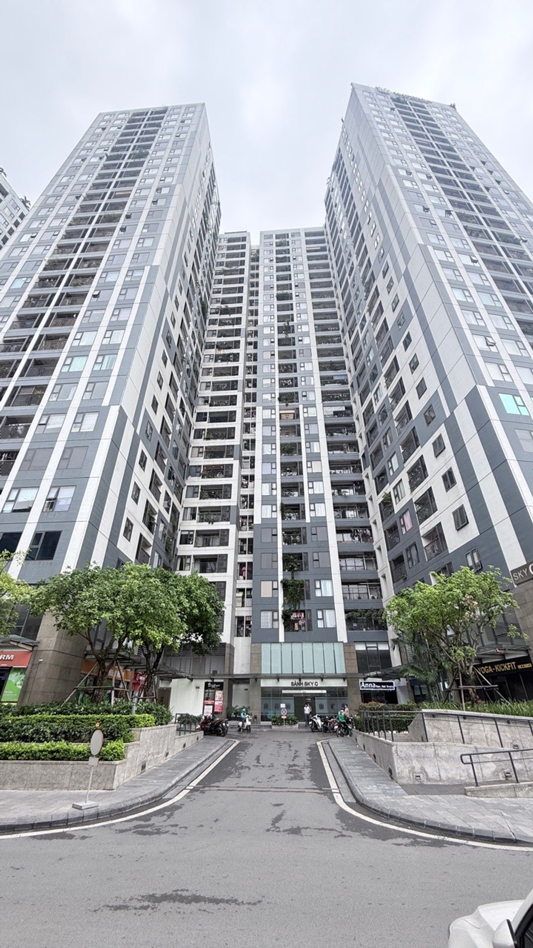 Bán nhà Minh Khai - diện tích 75m2 1 tầng - Căn hộ cao cấp - giá 7,95 tỷ