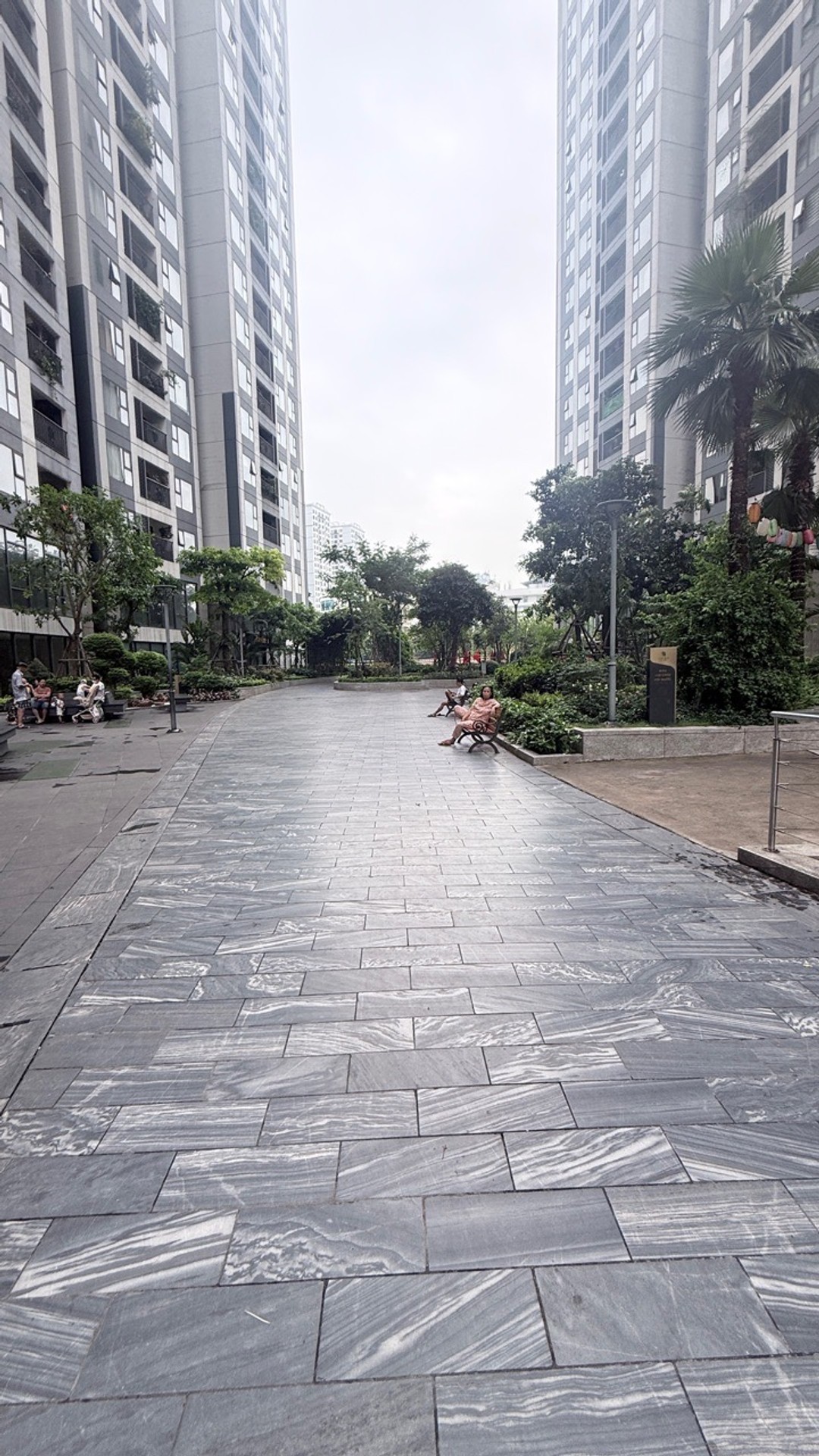 Bán nhà Minh Khai - diện tích 75m2 1 tầng - Căn hộ cao cấp - giá 7,95 tỷ
