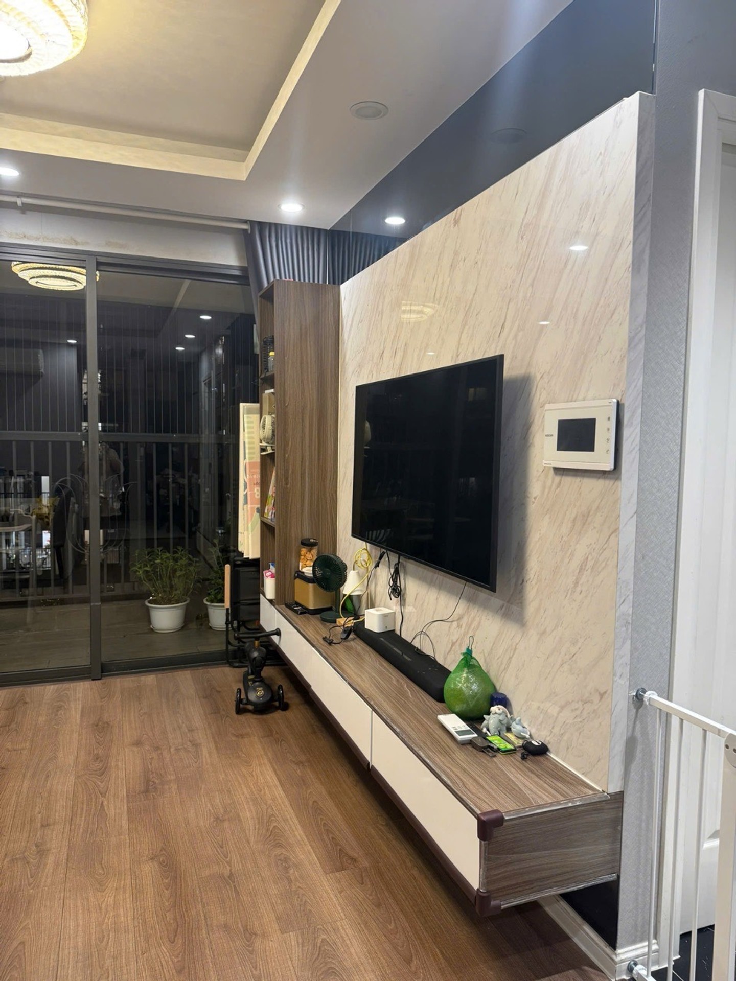 Bán nhà Minh Khai - diện tích 75m2 1 tầng - Căn hộ cao cấp - giá 7,95 tỷ