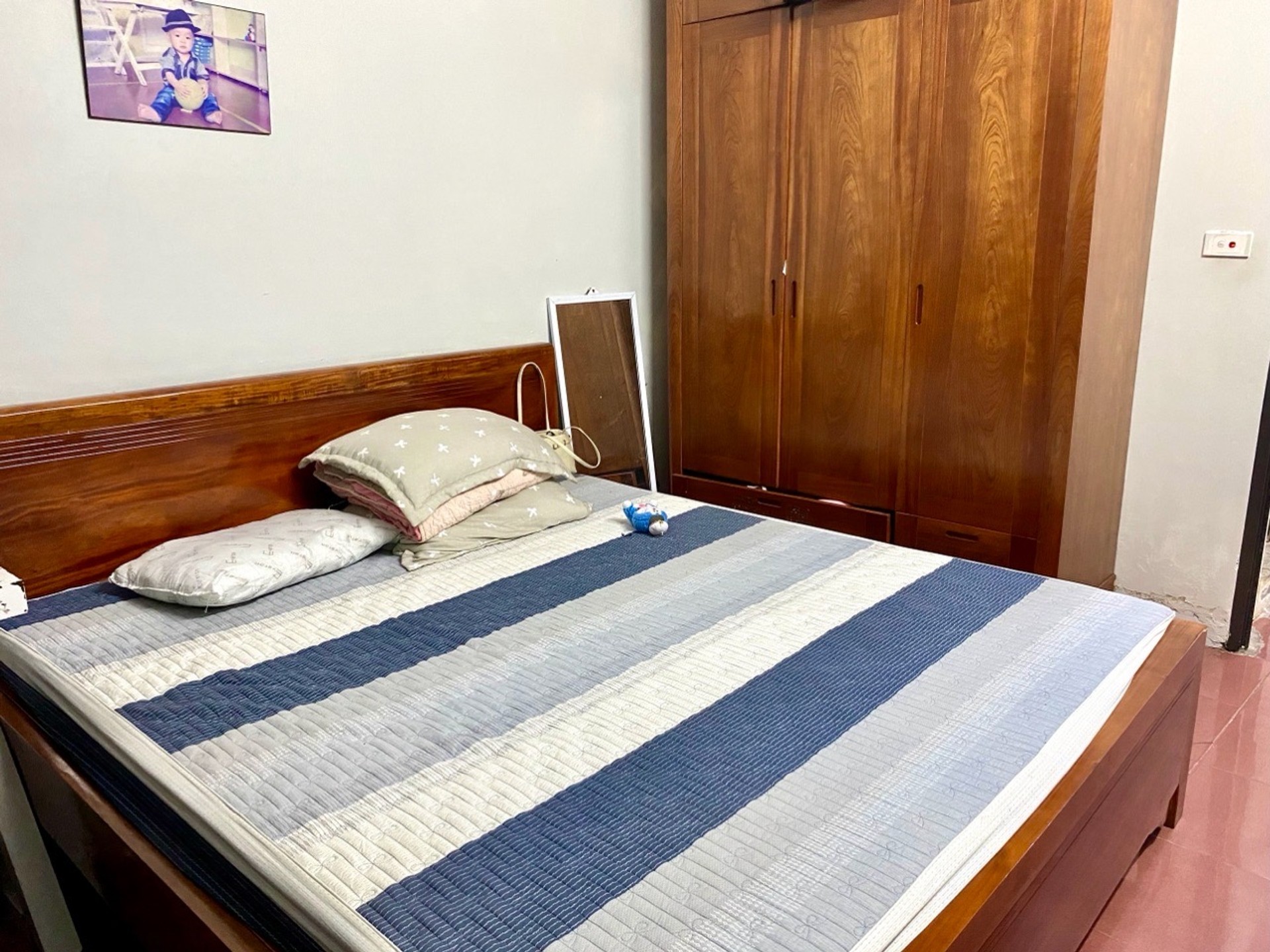 Bán nhà Lĩnh Nam - diện tích 20m2 4 tầng - Ngõ thông, tiện ích nhiều - giá 5,9 tỷ