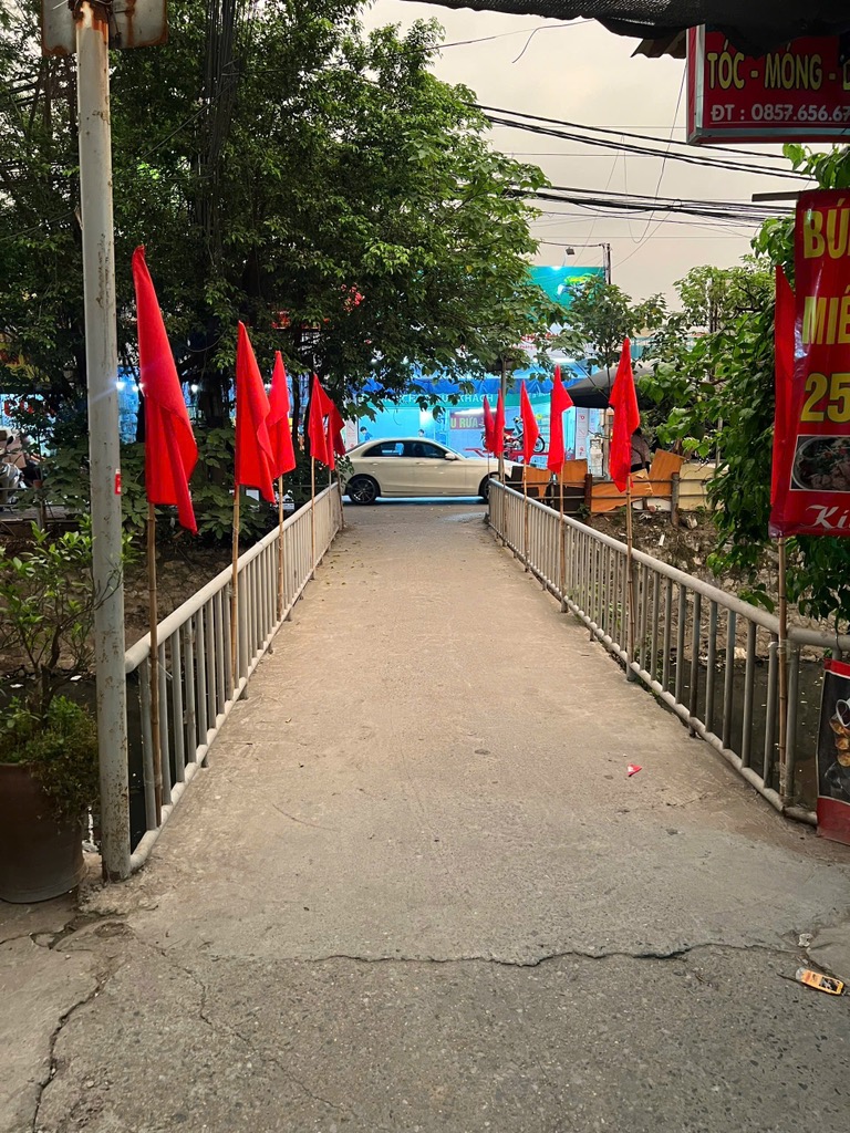 Bán nhà Tân Khai - diện tích 20m2 1 tầng - Ngõ nông, gần phố - giá 2 tỷ