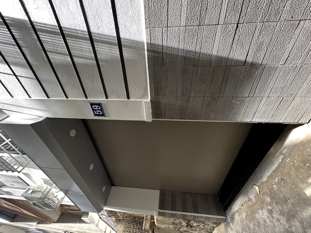 Bán nhà Tam Trinh - diện tích 42m2 4 tầng - thang máy - giá 11,2 tỷ
