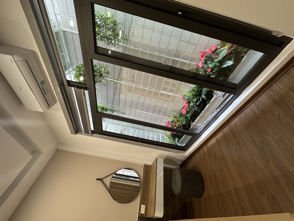 Bán nhà Tam Trinh - diện tích 42m2 4 tầng - thang máy - giá 11,2 tỷ