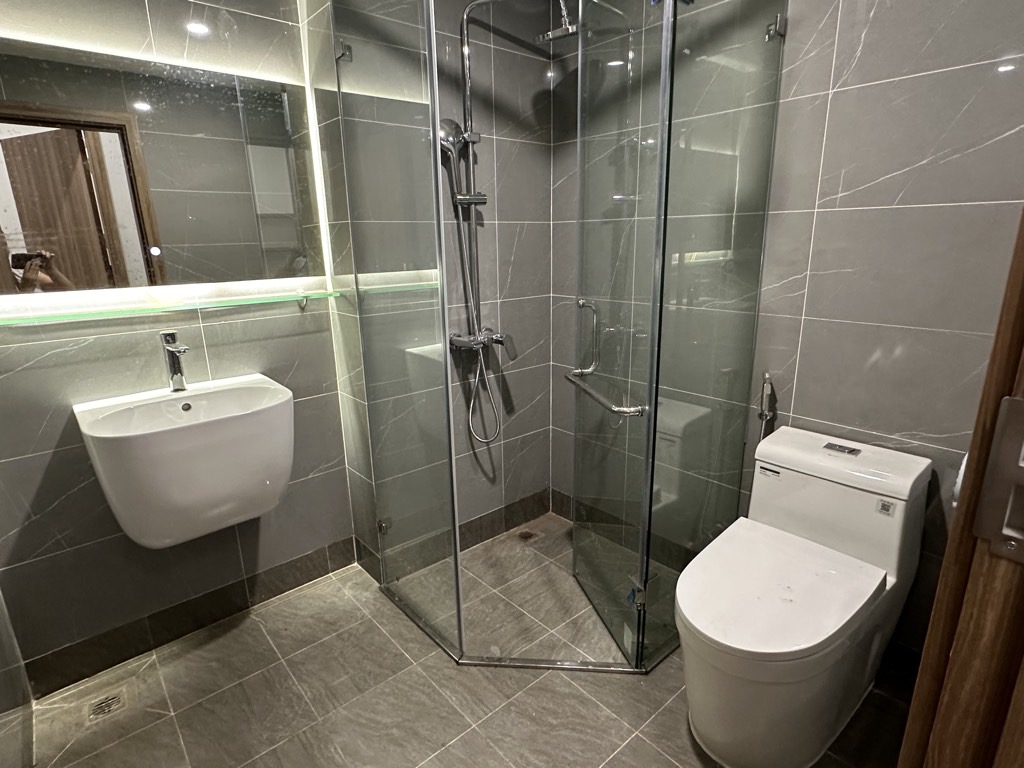 Bán nhà Tam Trinh - diện tích 42m2 4 tầng - thang máy - giá 11,2 tỷ