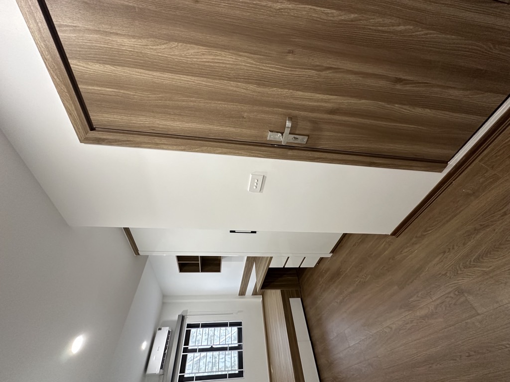 Bán nhà Tam Trinh - diện tích 42m2 4 tầng - thang máy - giá 11,2 tỷ