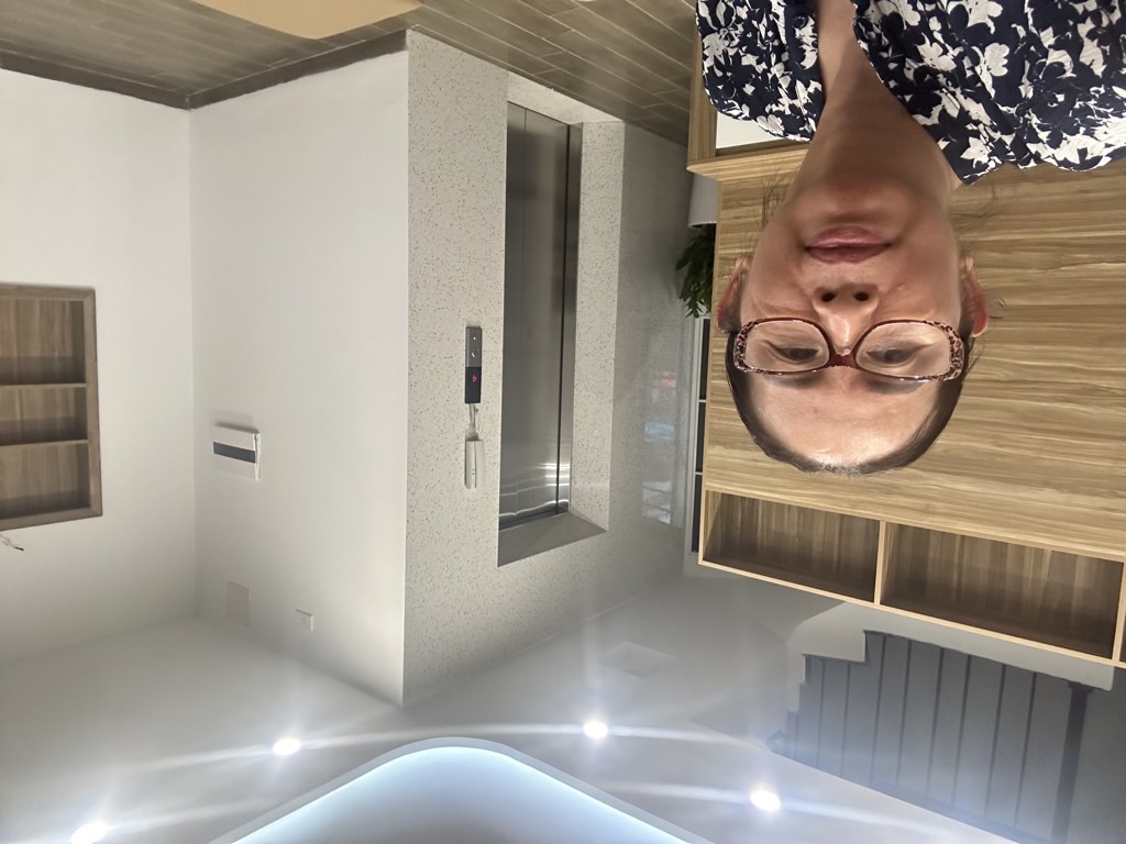Bán nhà Tam Trinh - diện tích 42m2 4 tầng - thang máy - giá 11,2 tỷ