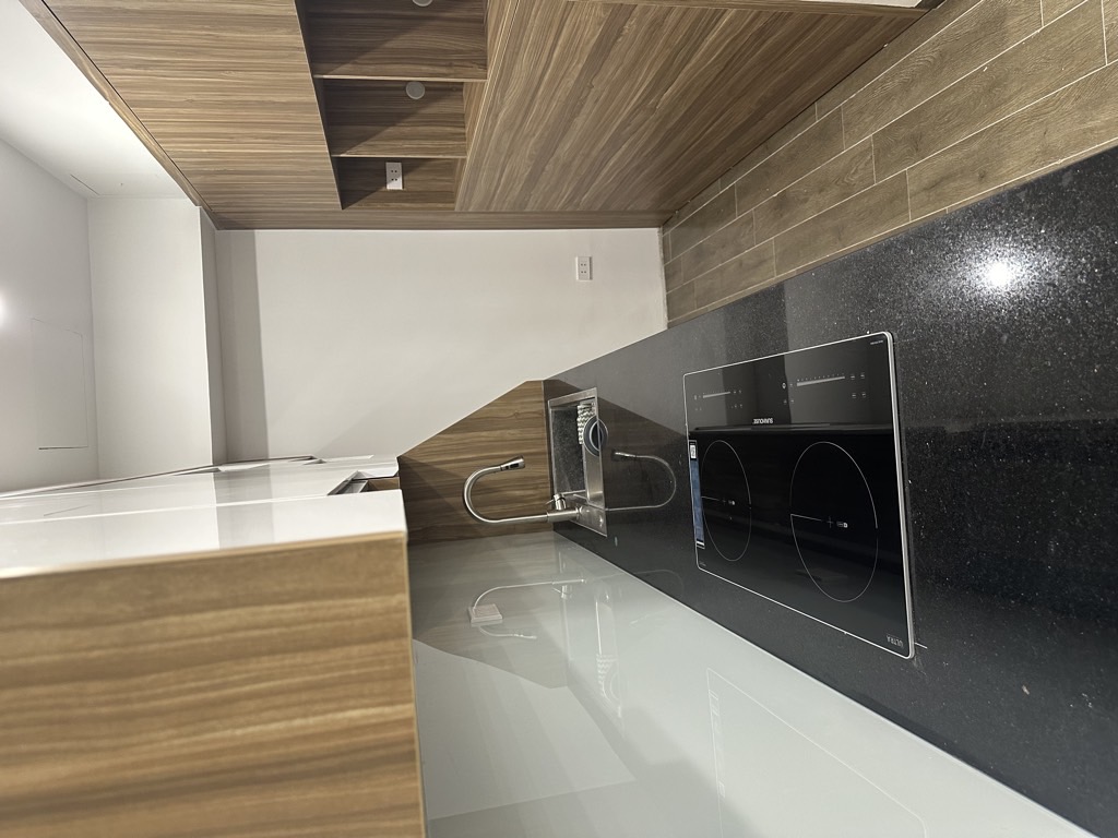 Bán nhà Tam Trinh - diện tích 42m2 4 tầng - thang máy - giá 11,2 tỷ