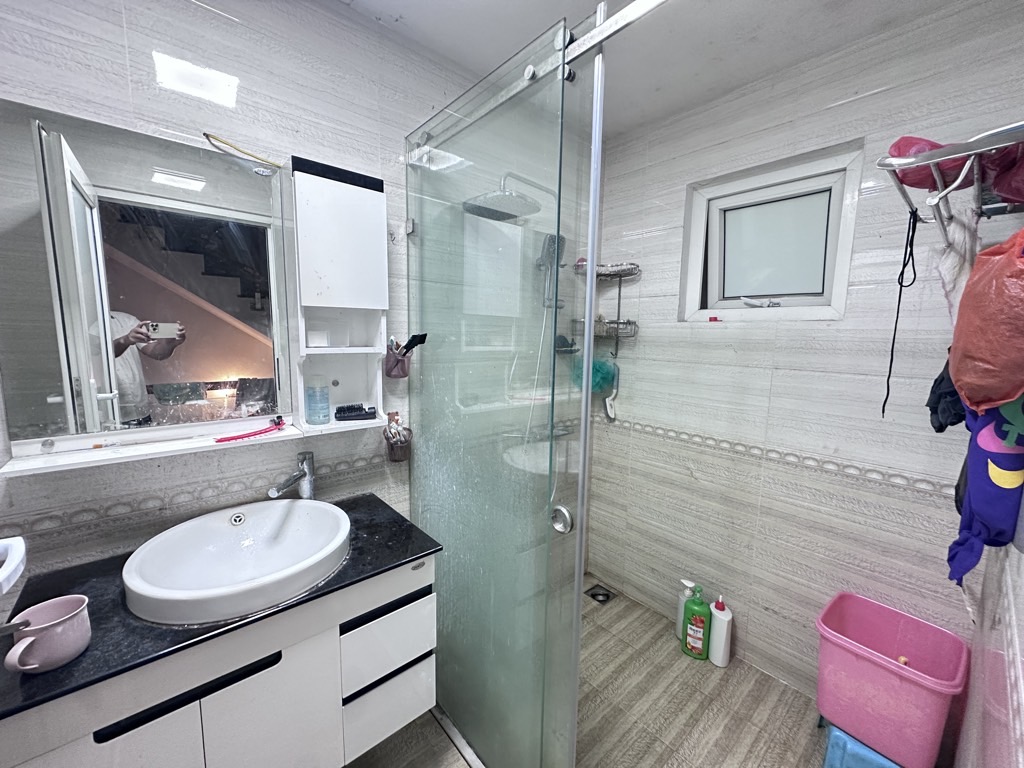 Bán nhà Đền Lừ - diện tích 55m2 5 tầng - Ô tô tránh - giá 29,9 tỷ