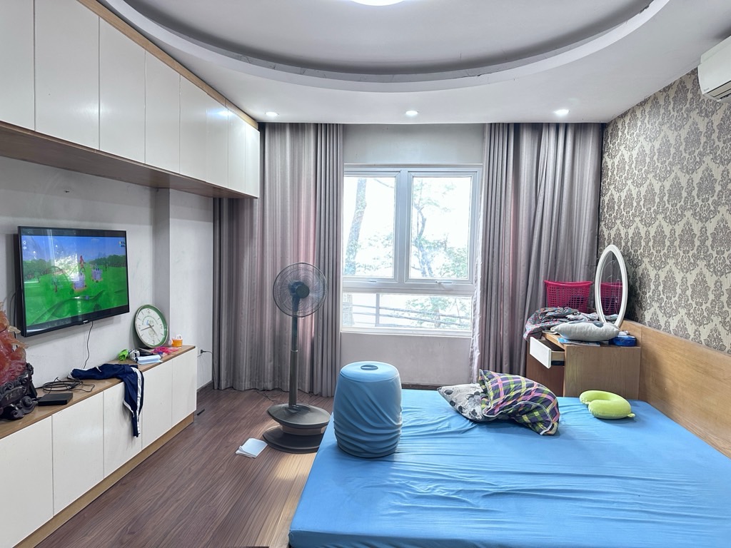 Bán nhà Đền Lừ - diện tích 55m2 5 tầng - Ô tô tránh - giá 29,9 tỷ