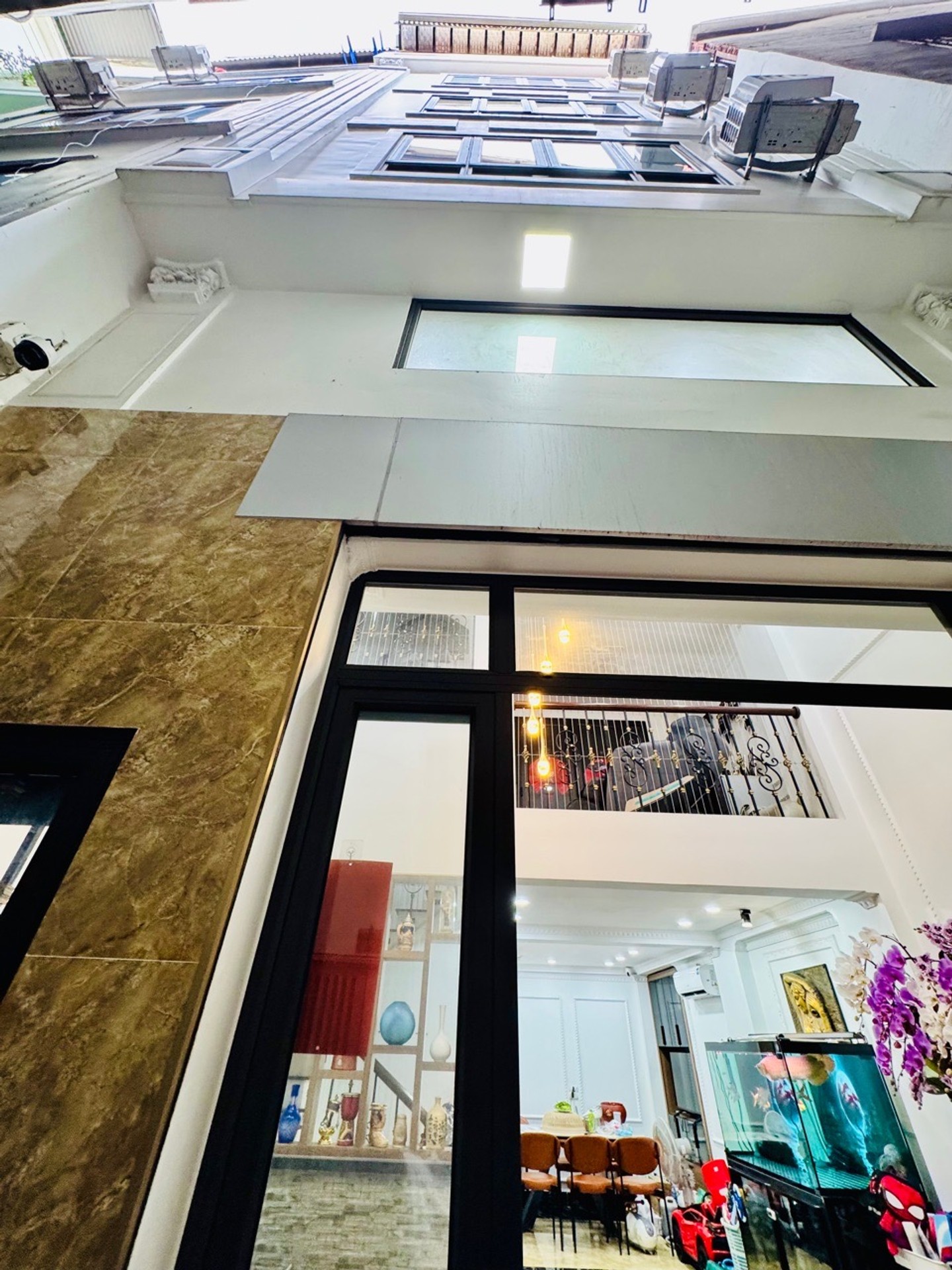 Bán nhà Tây Sơn - diện tích 48m2 6 tầng - Ô tô VF3 đỗ gần cửa - giá 11,6 tỷ