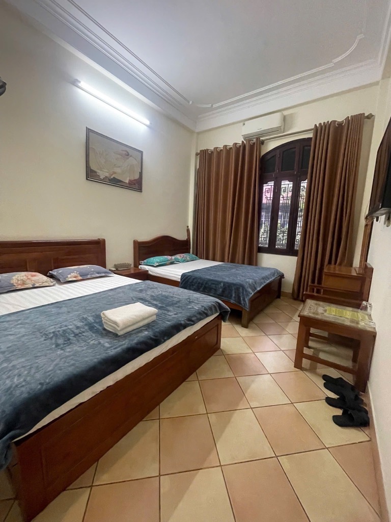 Bán nhà Láng Hạ - diện tích 118m2 4 tầng - 2 Mặt Ngõ - Ô Tô Tránh - giá 34 tỷ