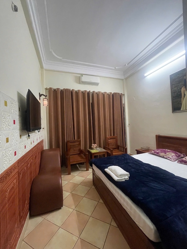 Bán nhà Láng Hạ - diện tích 118m2 4 tầng - 2 Mặt Ngõ - Ô Tô Tránh - giá 34 tỷ