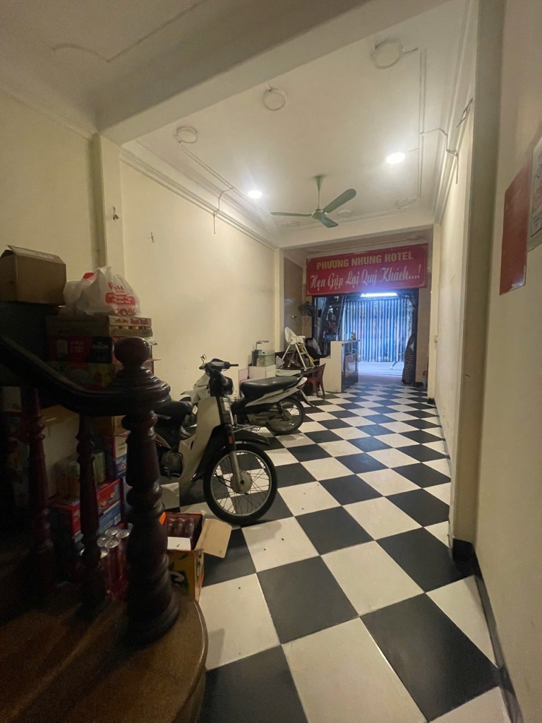 Bán nhà Láng Hạ - diện tích 118m2 4 tầng - 2 Mặt Ngõ - Ô Tô Tránh - giá 34 tỷ