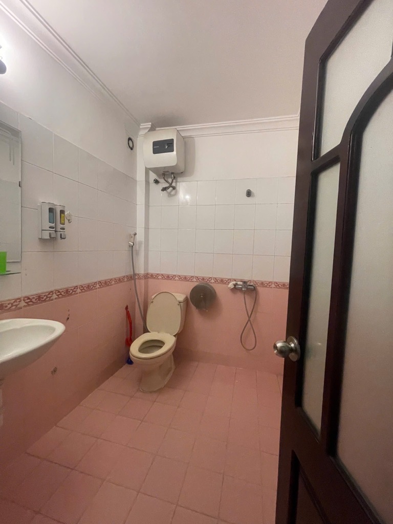 Bán nhà Láng Hạ - diện tích 118m2 4 tầng - 2 Mặt Ngõ - Ô Tô Tránh - giá 34 tỷ