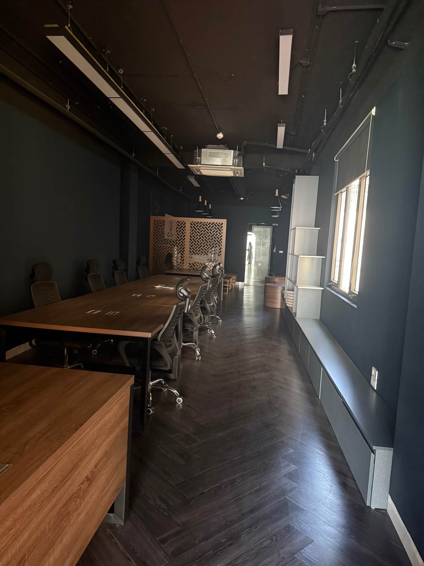 Bán nhà Khâm Thiên - diện tích 105m2 7 tầng - Lô góc 2 mặt thoáng - giá 55 tỷ