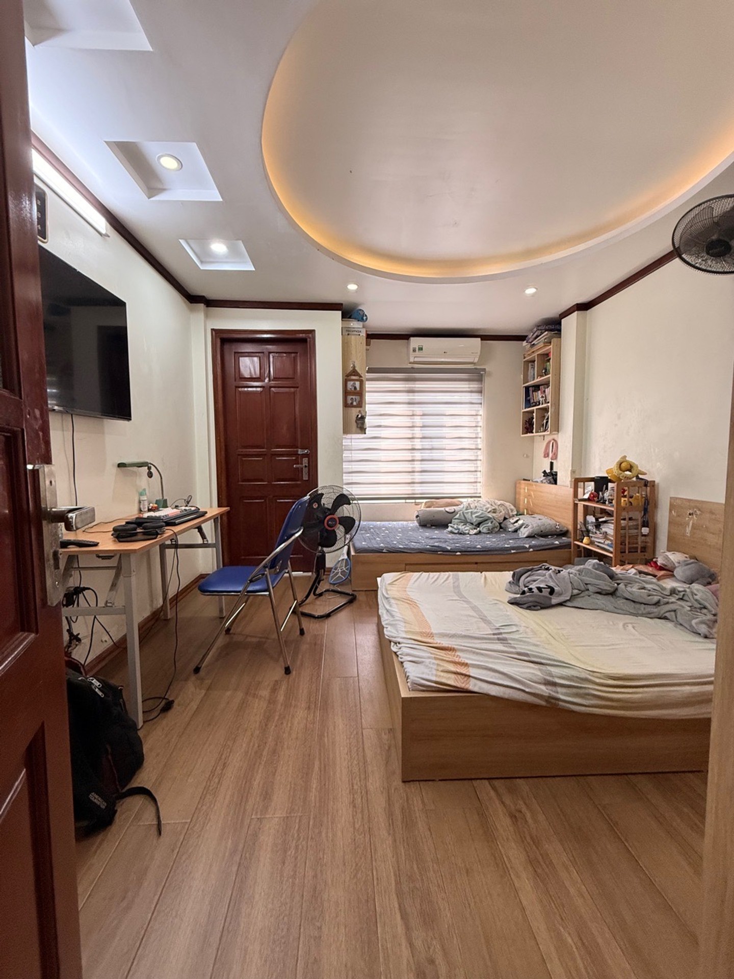 Bán nhà Trương Định - diện tích 31m2 5 tầng - Ô tô đỗ cổng - giá 8,5 tỷ