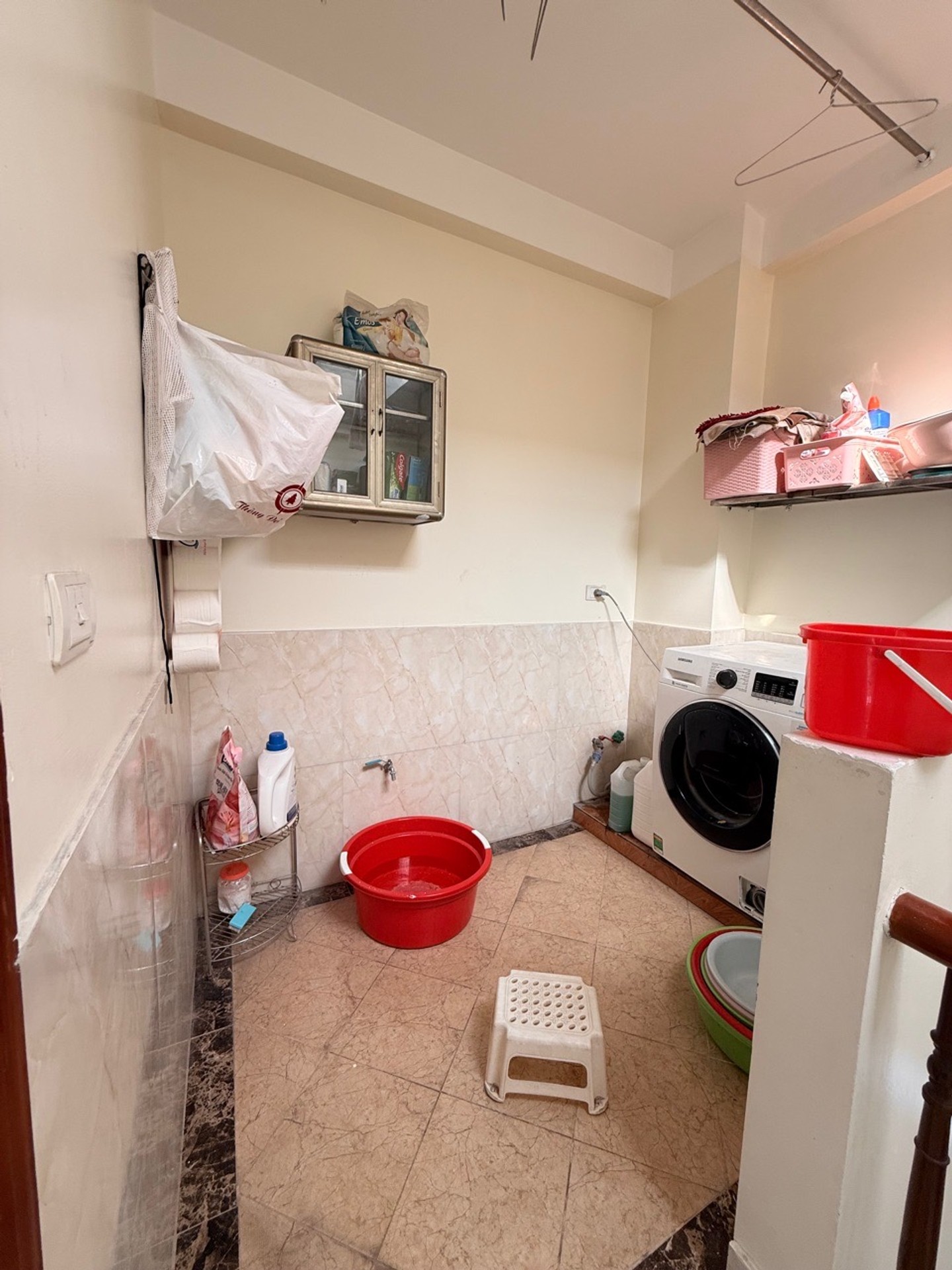 Bán nhà Trương Định - diện tích 31m2 5 tầng - Ô tô đỗ cổng - giá 8,5 tỷ