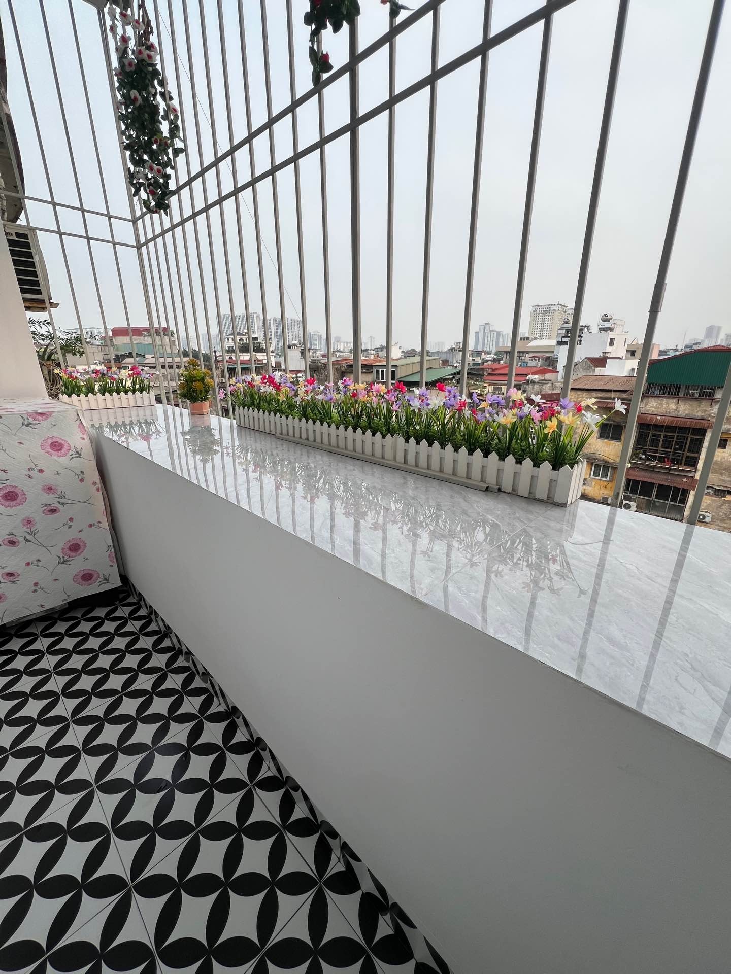Bán nhà Thanh Nhàn - diện tích 78m2 6 tầng - Lô góc, ánh sáng tự nhiên - giá 5,5 tỷ