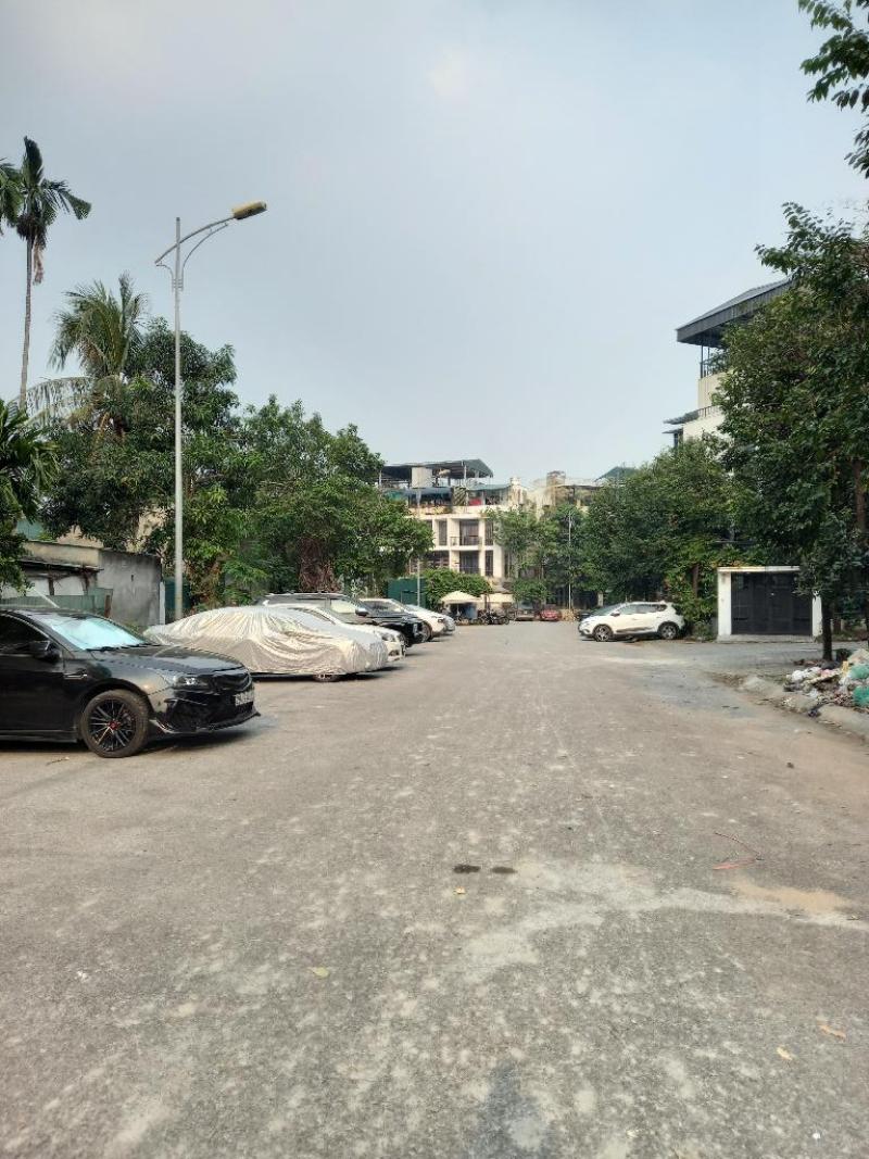 Bán nhà Nguyễn Chính - diện tích 80m2 7 tầng - Nhà xây mới, 2 mặt thoáng - giá 22 tỷ