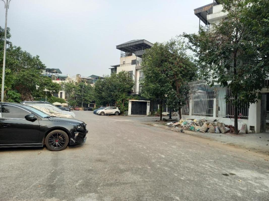 Bán nhà Nguyễn Chính - diện tích 80m2 7 tầng - Nhà xây mới, 2 mặt thoáng - giá 22 tỷ