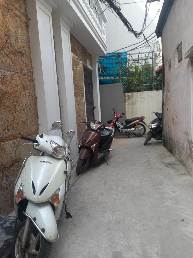 Bán nhà Nguyễn Chính - diện tích 80m2 7 tầng - Nhà xây mới, 2 mặt thoáng - giá 22 tỷ
