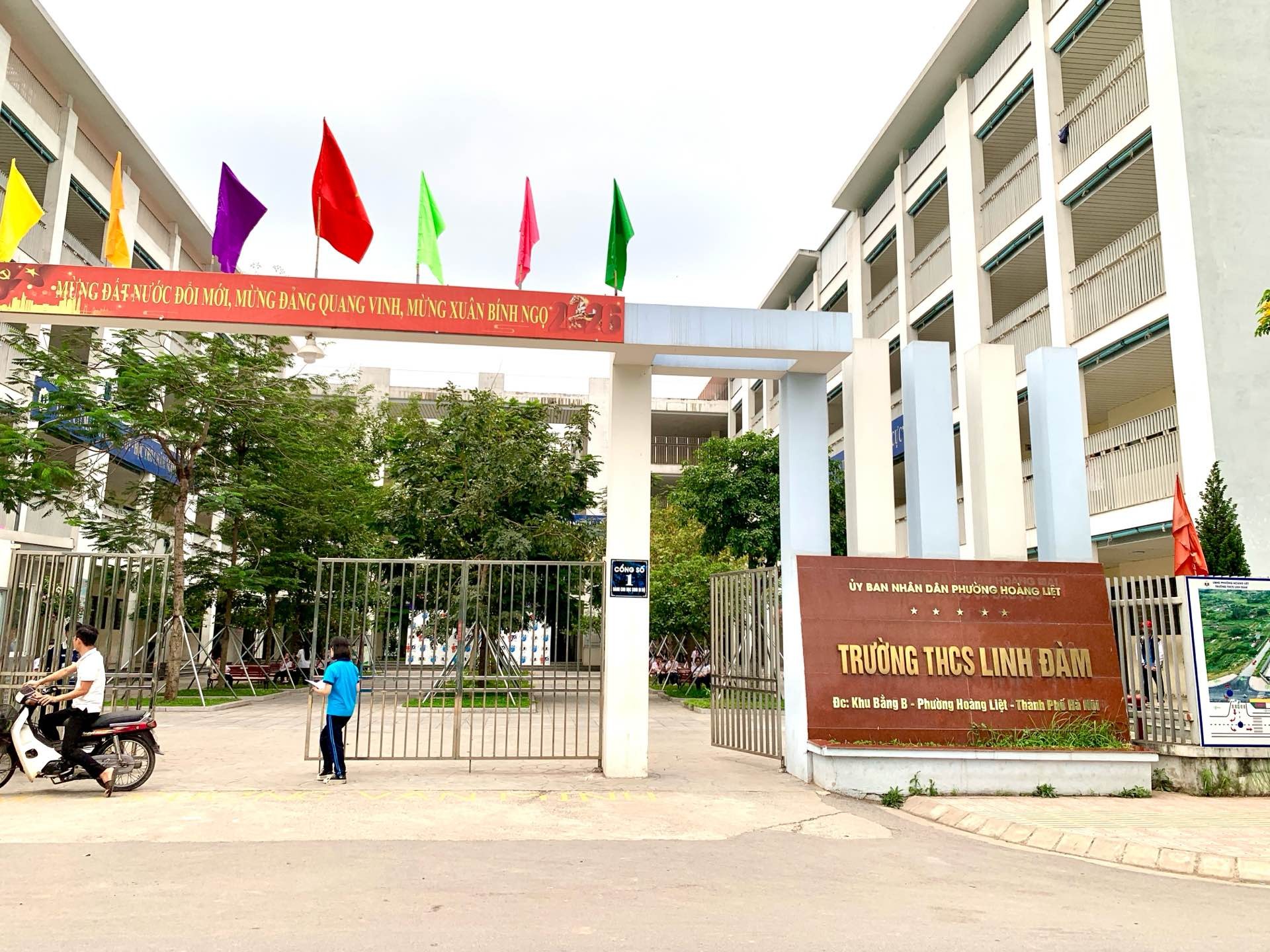 Bán nhà Ngõ 2A - diện tích 34m2 6 tầng - Ô TÔ ĐỖ CỬA - giá 12 tỷ