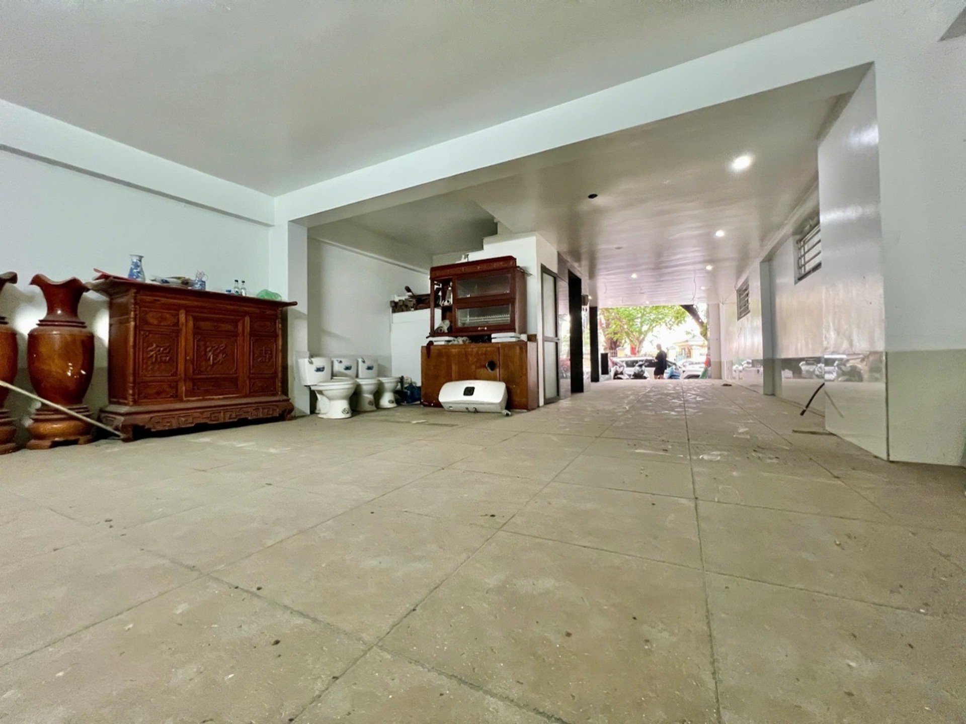 Bán nhà Hoàng Mai - diện tích 106m2 9 tầng - Mặt phố lô góc - giá 56 tỷ