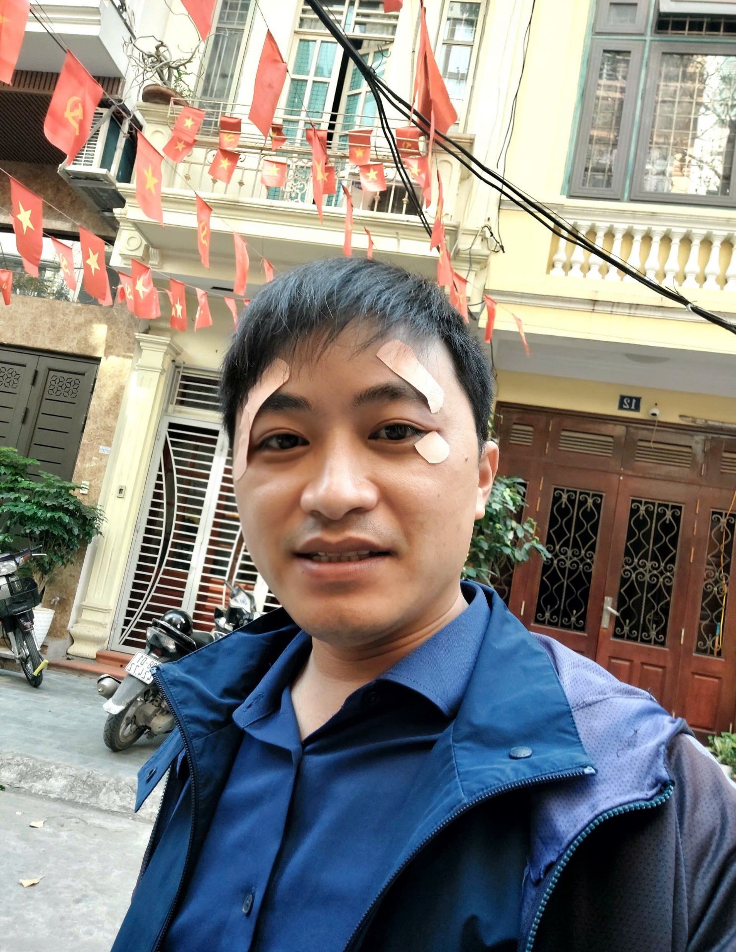 Bán nhà Hồng Hà - diện tích 45m2 4 tầng - Ngõ 2 ô tô tránh - giá 31,1 tỷ