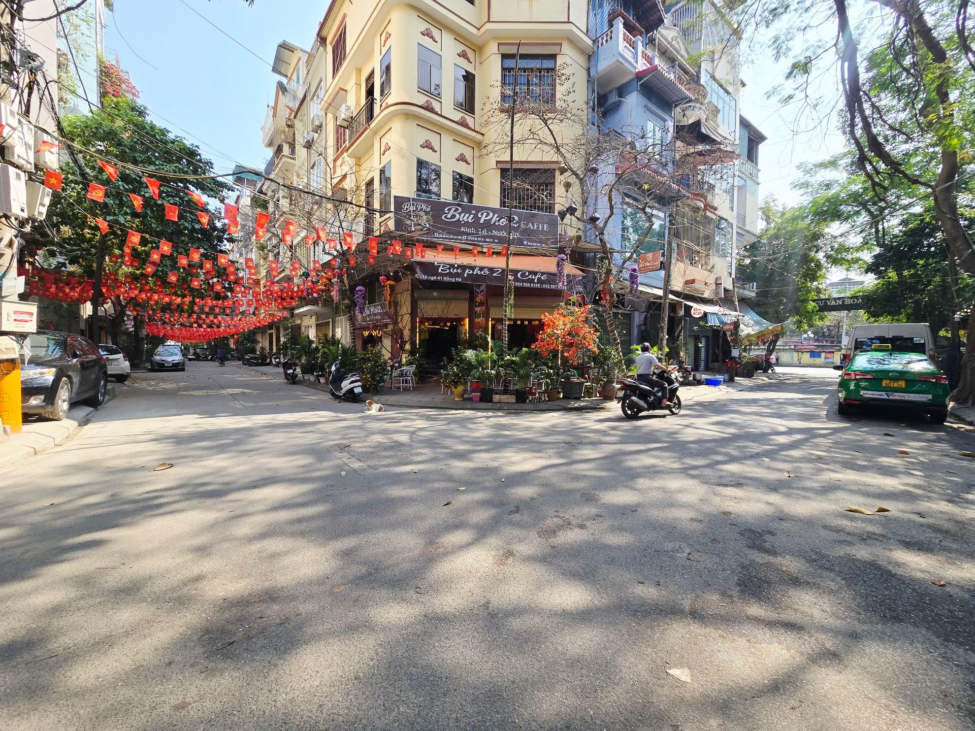 Bán nhà Hồng Hà - diện tích 45m2 4 tầng - Ngõ 2 ô tô tránh - giá 31,1 tỷ