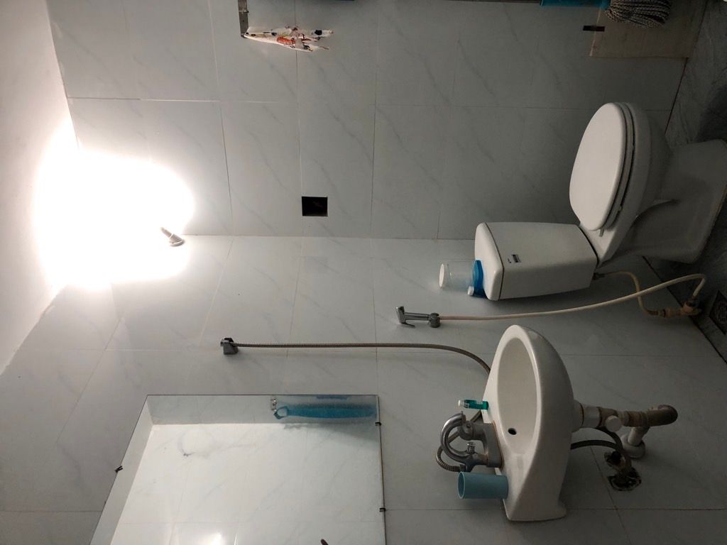 Bán nhà Hồng Mai - diện tích 23m2 4 tầng - Ô tô đỗ cách nhà 40m - giá 8,4 tỷ