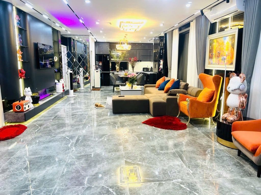 Bán nhà Mạc Thị Bưởi - diện tích 107.1m2 7 tầng - Bốn mặt thoáng - giá 38,6 tỷ