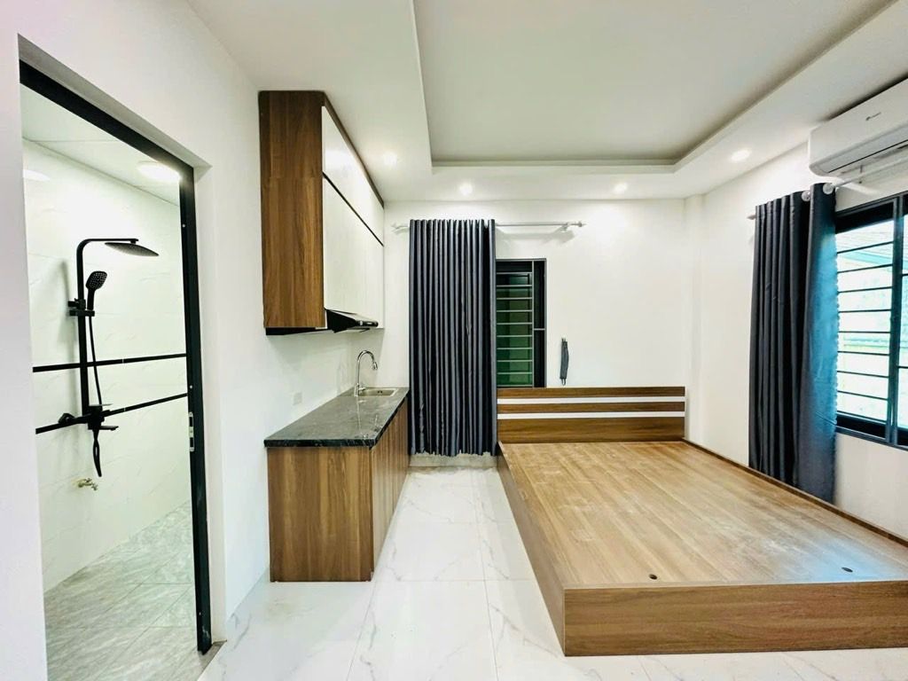 Bán nhà Mạc Thị Bưởi - diện tích 107.1m2 7 tầng - Bốn mặt thoáng - giá 38,6 tỷ