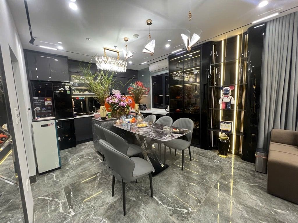 Bán nhà Mạc Thị Bưởi - diện tích 107.1m2 7 tầng - Bốn mặt thoáng - giá 38,6 tỷ