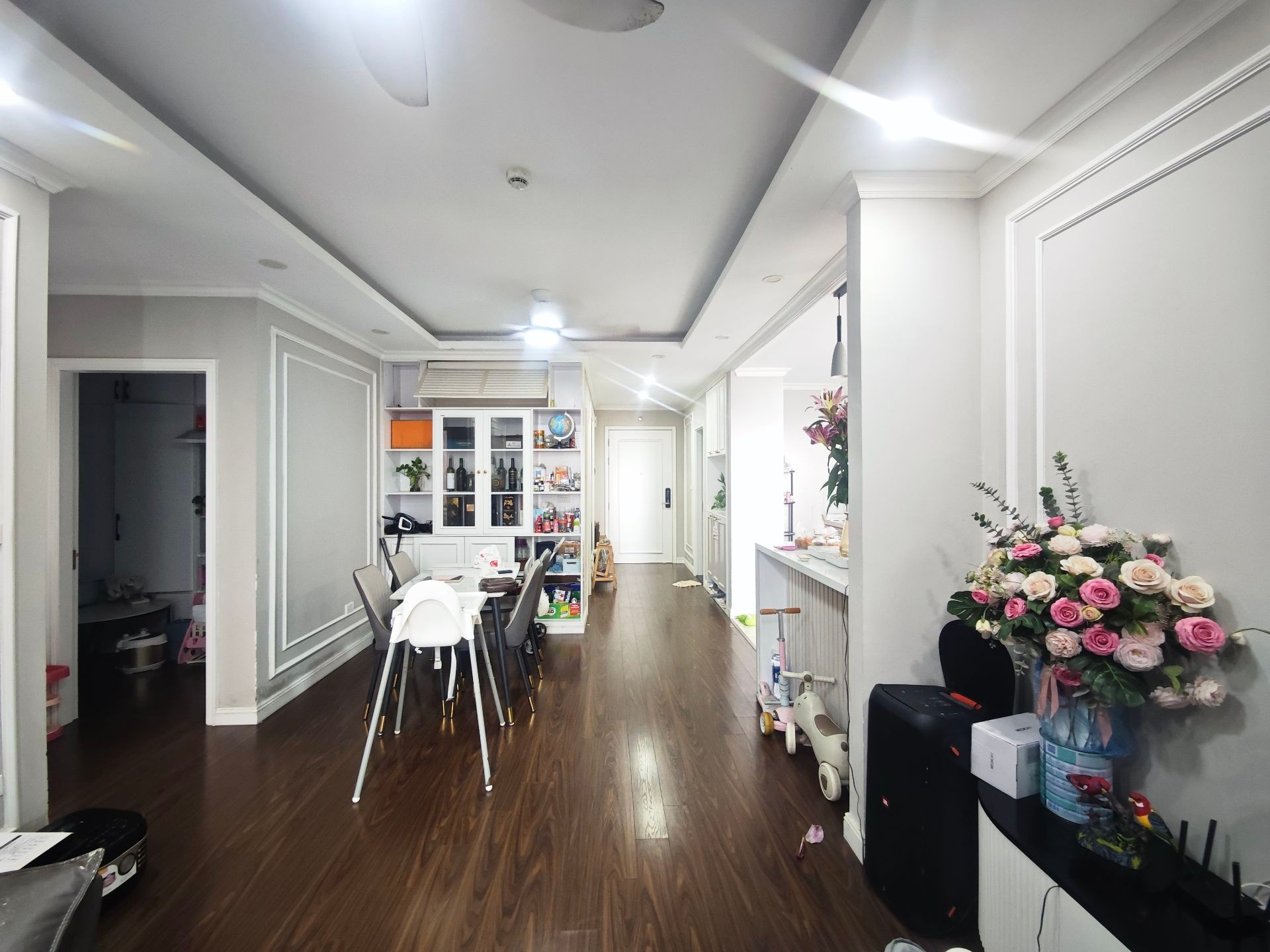 Bán nhà Phạm Tu - diện tích 85m2 11 tầng - Căn hộ lô góc - giá 8 tỷ