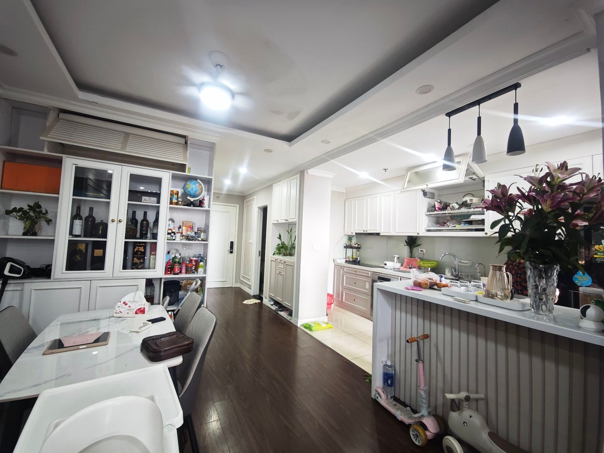 Bán nhà Phạm Tu - diện tích 85m2 11 tầng - Căn hộ lô góc - giá 8 tỷ