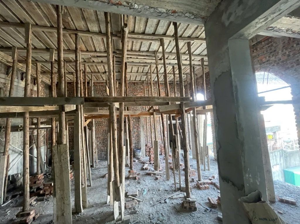 Bán nhà Nguyễn Khoái - diện tích 170m2 5 tầng - Ô tô kinh doanh - giá 43 tỷ