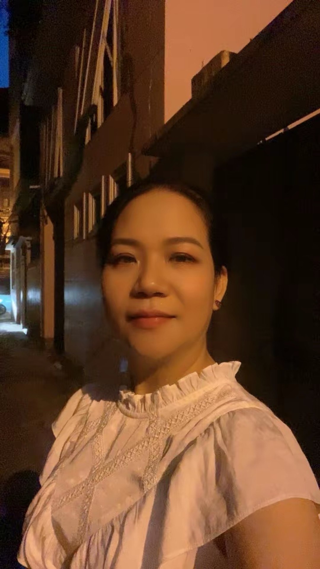 Bán nhà Chính Kinh - diện tích 33m2 3 tầng - Ngõ sạch đẹp, sát đường ô tô - giá 3,4 tỷ