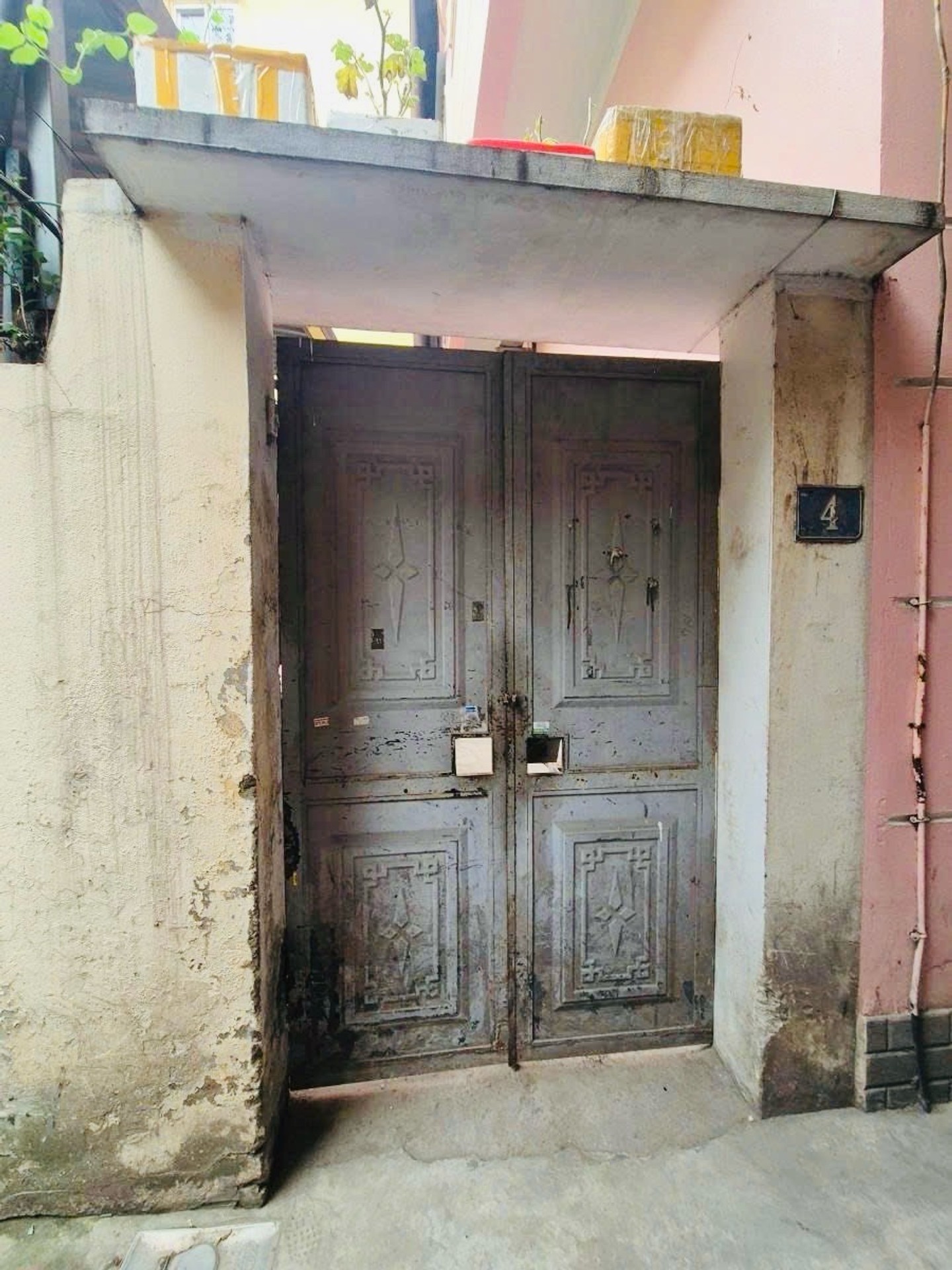 Bán nhà Chính Kinh - diện tích 33m2 3 tầng - Ngõ sạch đẹp, sát đường ô tô - giá 3,4 tỷ