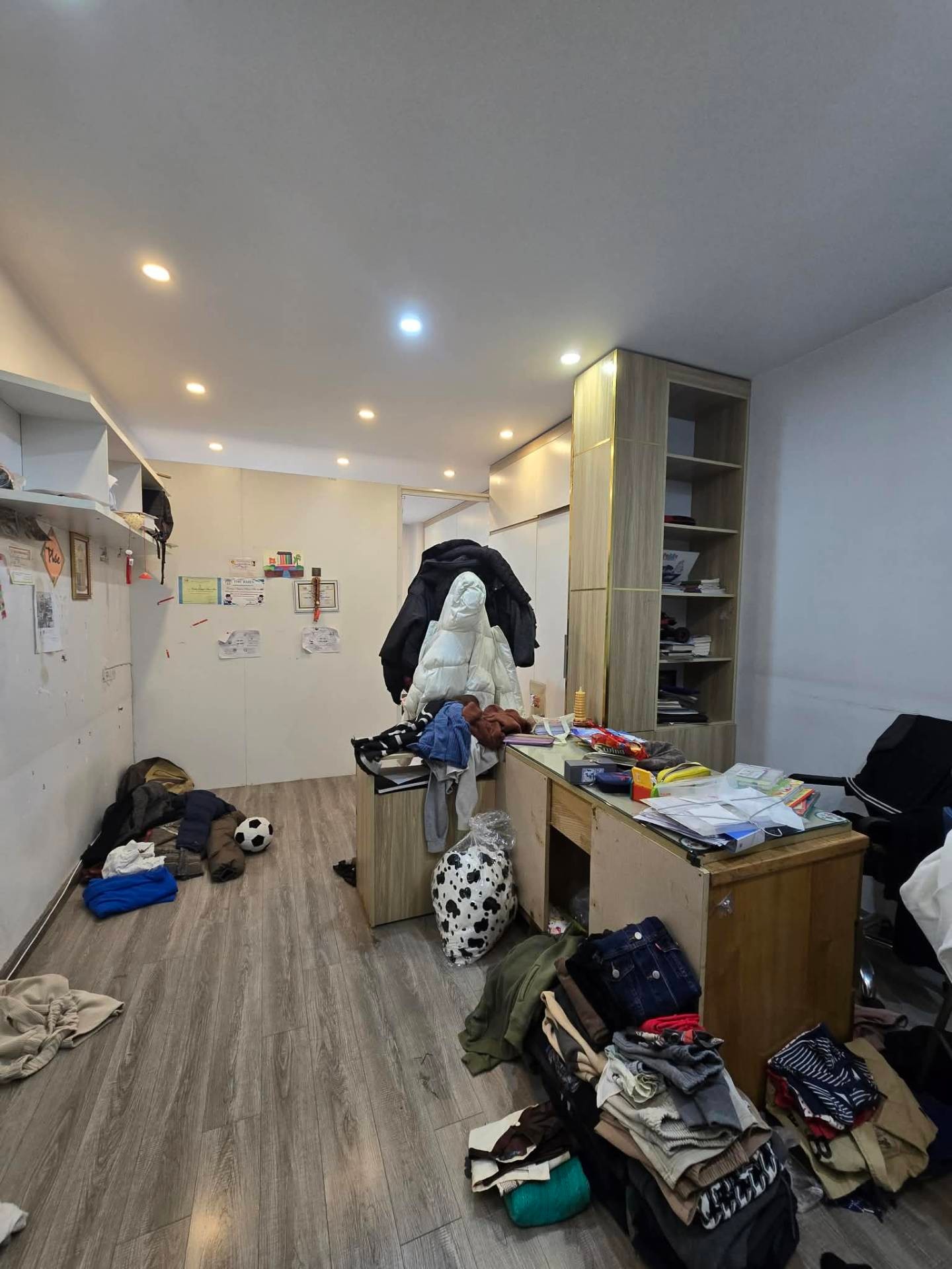 Bán nhà Minh Khai - diện tích 74m2 6 tầng - Lô góc 2 mặt thoáng - giá 52 tỷ