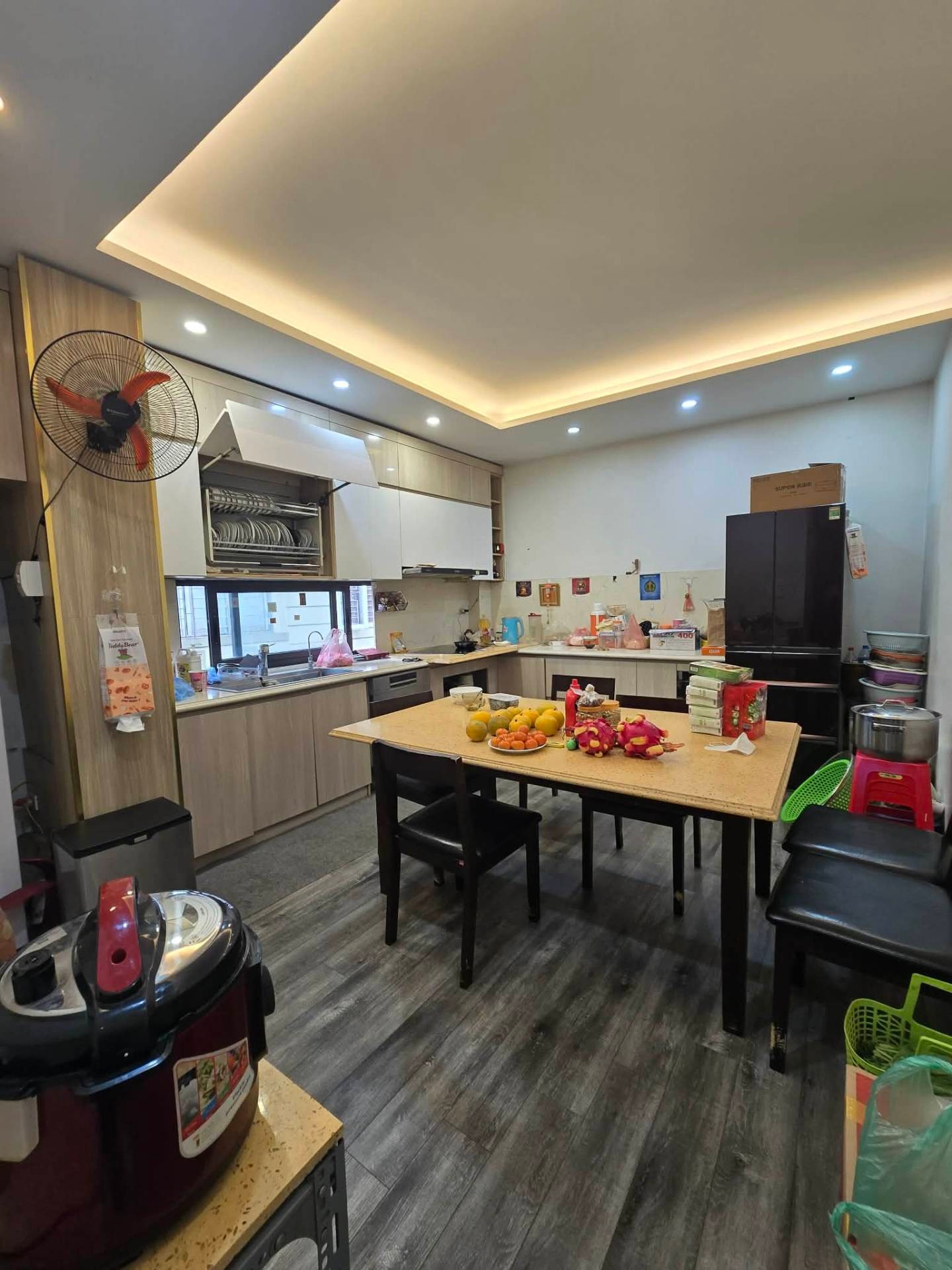 Bán nhà Minh Khai - diện tích 74m2 6 tầng - Lô góc 2 mặt thoáng - giá 52 tỷ