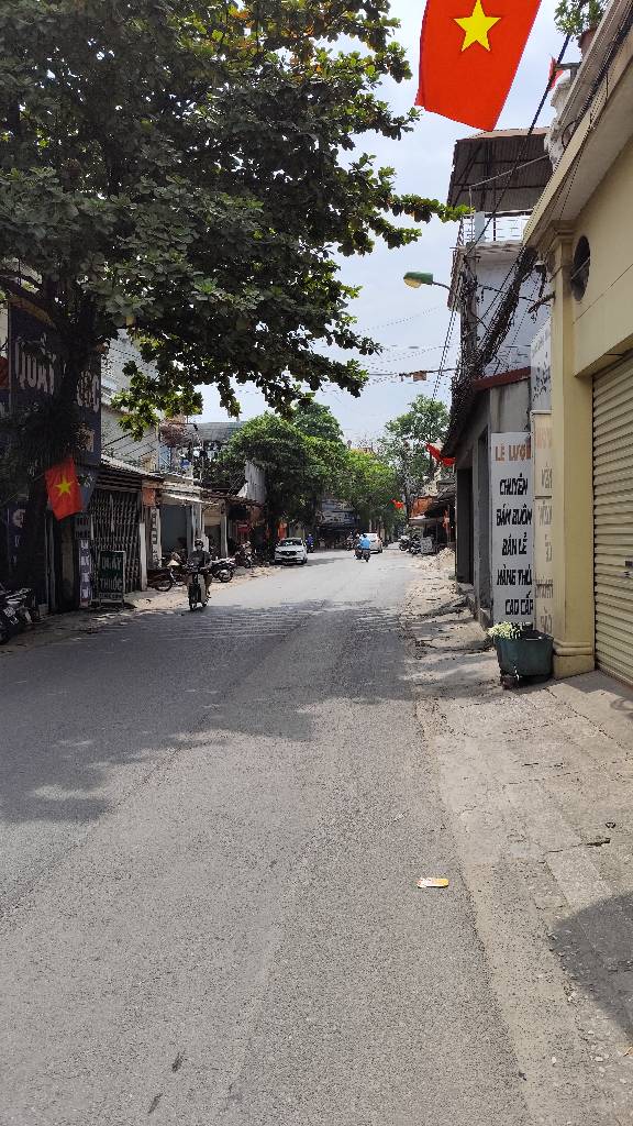 Bán nhà Đông Mỹ - diện tích 151m2 1 tầng - Lô góc 2 mặt thoáng - giá 37 tỷ