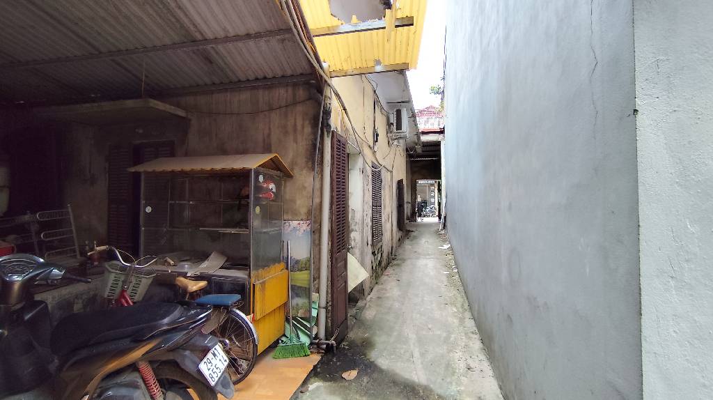 Bán nhà Đông Mỹ - diện tích 151m2 1 tầng - Lô góc 2 mặt thoáng - giá 37 tỷ