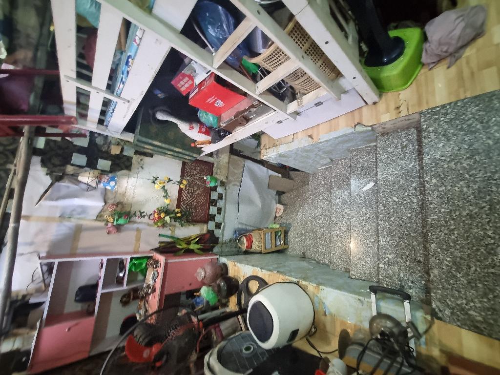 Bán nhà Trịnh Đình Cửu - diện tích 24m2 2 tầng - Ngõ thoáng - giá 2,5 tỷ