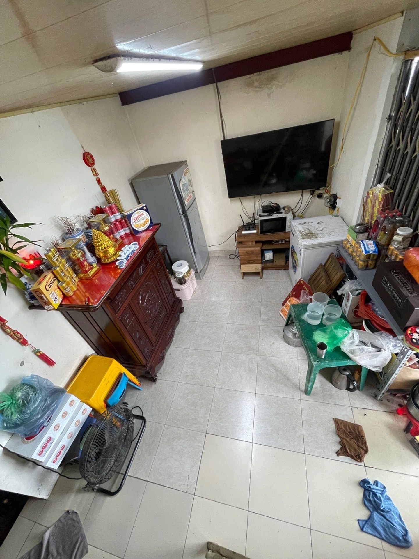 Bán nhà Trần Quý Cáp - diện tích 23m2 2 tầng - Mặt hồ Linh Quang - giá 4,2 tỷ
