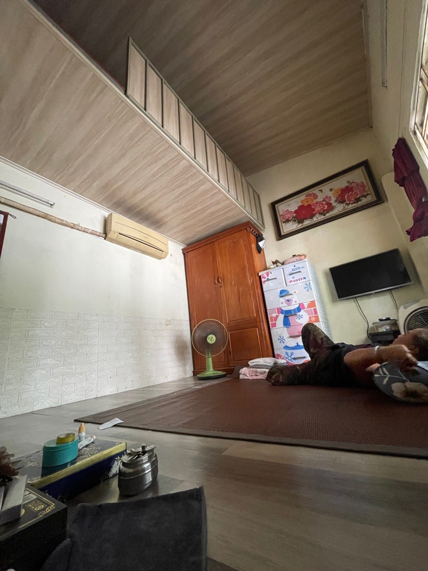 Bán nhà Trần Quý Cáp - diện tích 23m2 2 tầng - Mặt hồ Linh Quang - giá 4,2 tỷ